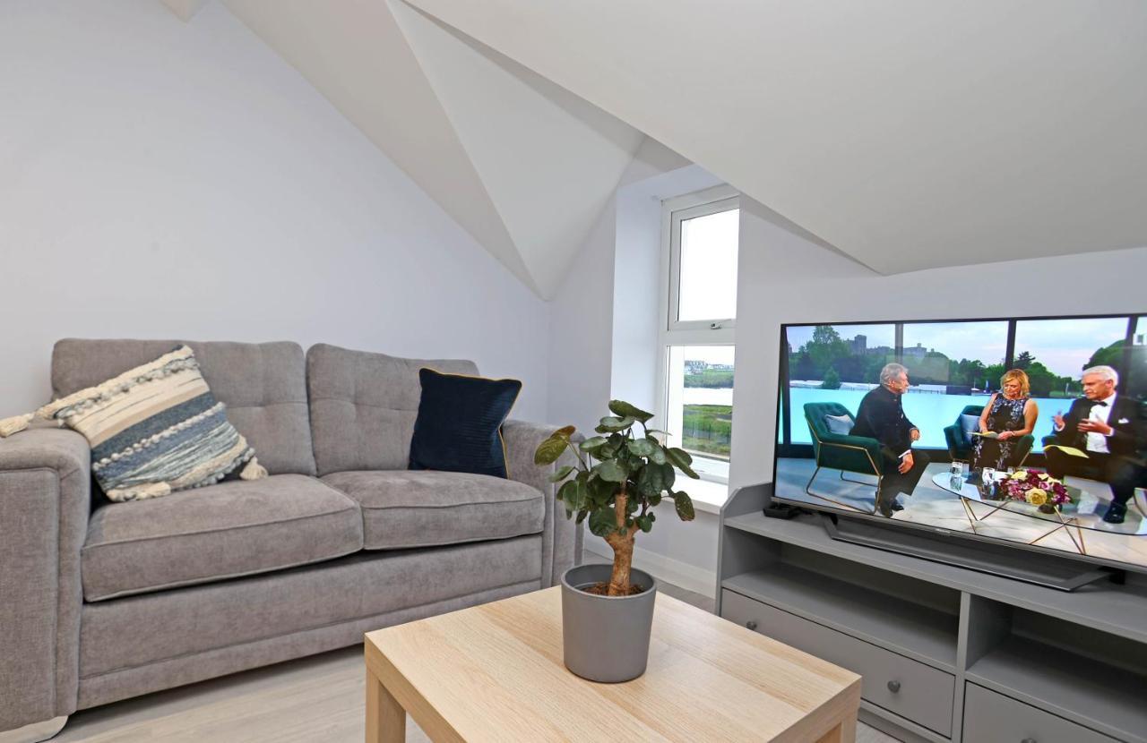 Entire Penthouse Apartment With Sea Views Portrush Exteriör bild