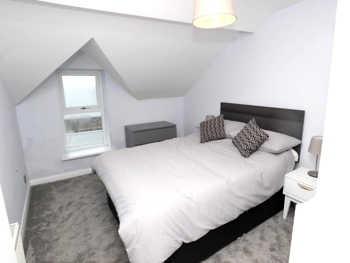 Entire Penthouse Apartment With Sea Views Portrush Exteriör bild